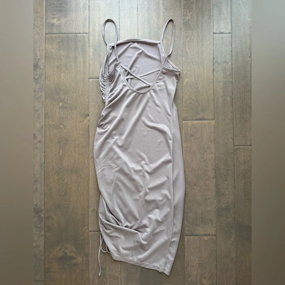 NWT Free People Intimately Talk About It Mini-To-Midi Slip-Maeve Chalk